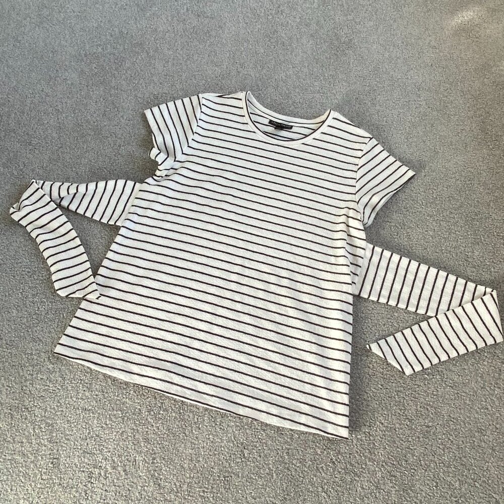 - A Pea In the Pod Black & White Stripes Maternity Blouse Stretchy Knit MED